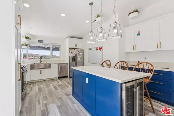 Canyon Country, CA 91351,18834 Wellhaven ST