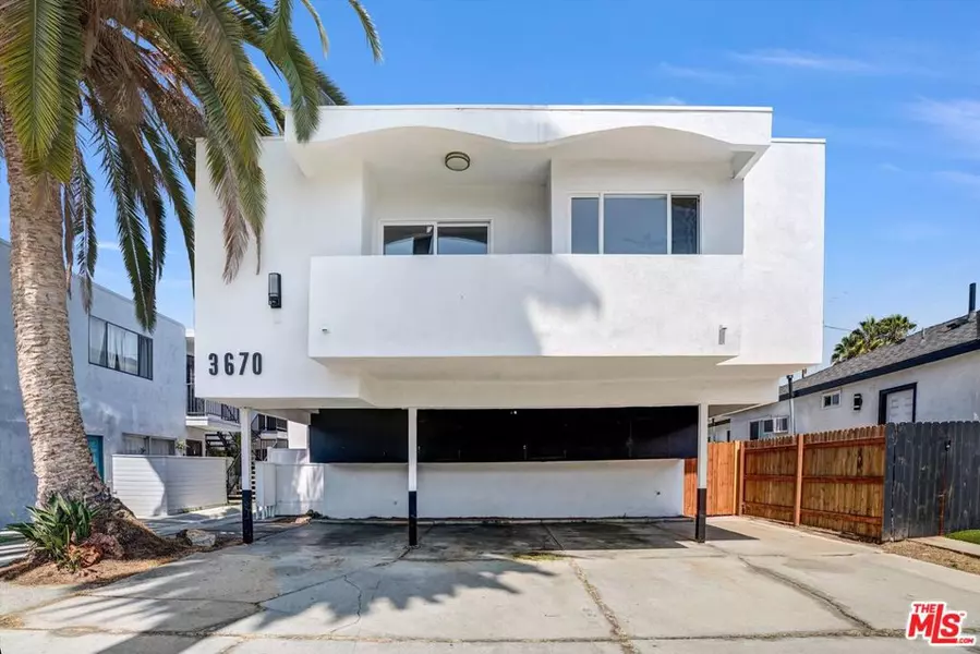3670 Greenfield AVE #3, Los Angeles, CA 90034