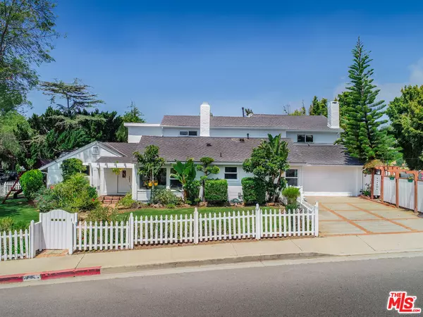 17001 Bollinger DR, Pacific Palisades, CA 90272