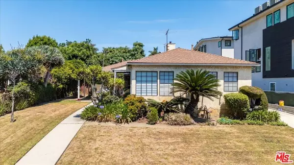Los Angeles, CA 90025,1912 Barry AVE