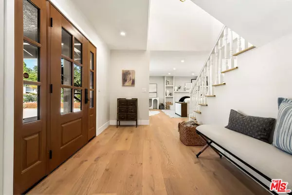 Woodland Hills, CA 91364,22824 Margarita DR