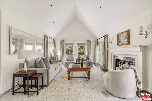 1265 Leona DR, Beverly Hills, CA 90210