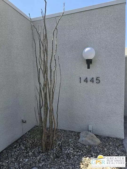 Palm Springs, CA 92264,1445 Via Isla