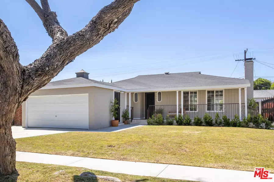 3921 S Victoria AVE, Los Angeles, CA 90008