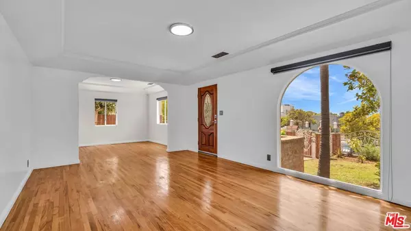 Santa Monica, CA 90404,1915 12th ST
