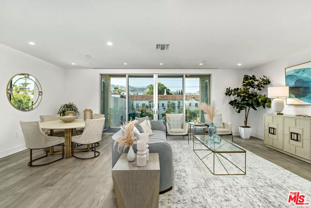 West Hollywood, CA 90069,728 N Sweetzer AVE #208
