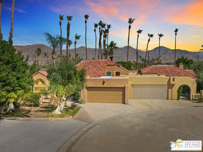 2910 Cervantes CT, Palm Springs, CA 92264