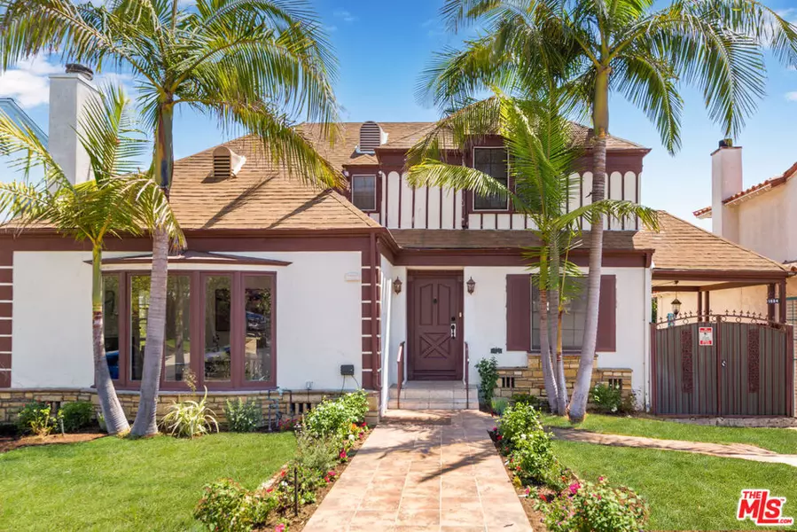 1904 Preuss RD, Los Angeles, CA 90034