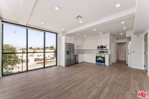 Los Angeles, CA 90026,3105 Bellevue AVE #301