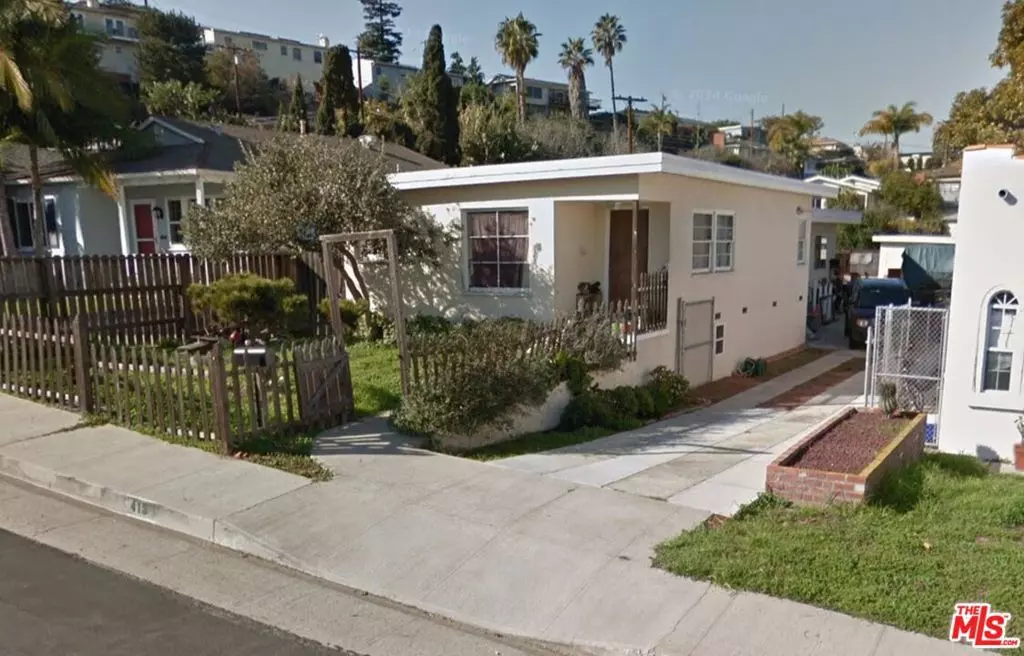 Playa Del Rey, CA 90293,415 Campdell ST