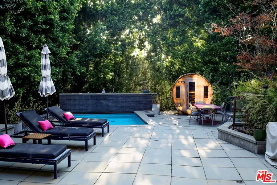 4108 Murietta AVE, Sherman Oaks, CA 91423