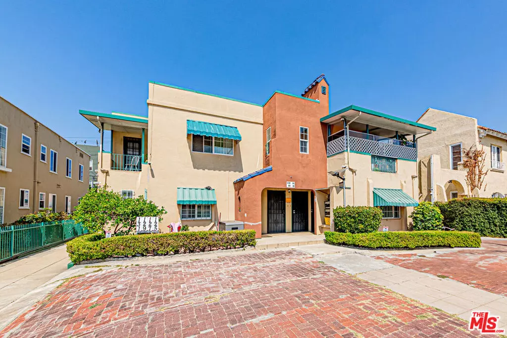 Los Angeles, CA 90004,125 S New Hampshire AVE