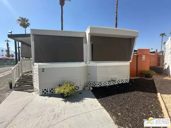 2 McKinley St., Cathedral City, CA 92234