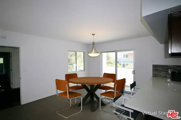 Los Angeles, CA 90046,2657 Zorada DR