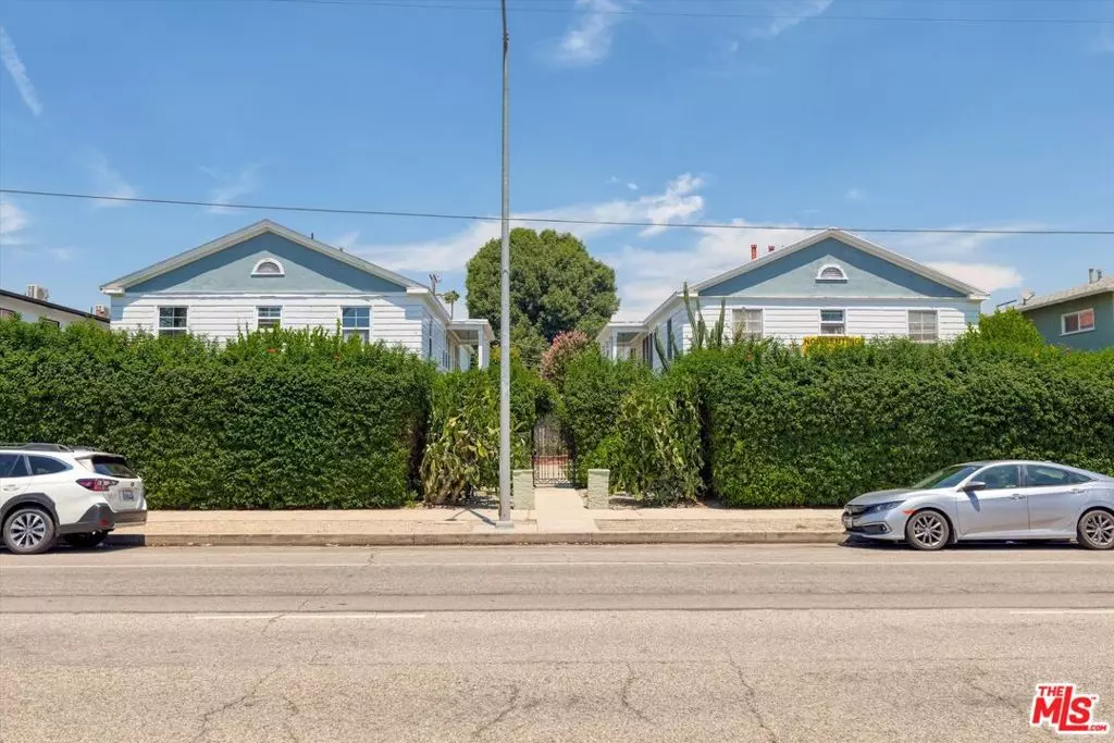 North Hollywood, CA 91601,11683 Chandler BLVD #11685 1/2