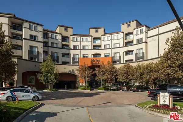 151 E HOLLY ST #1-201, Pasadena, CA 91103