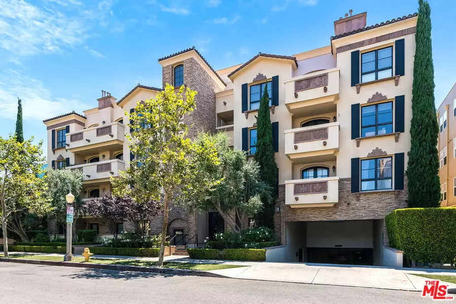 12026 Hoffman ST #301, Studio City, CA 91604