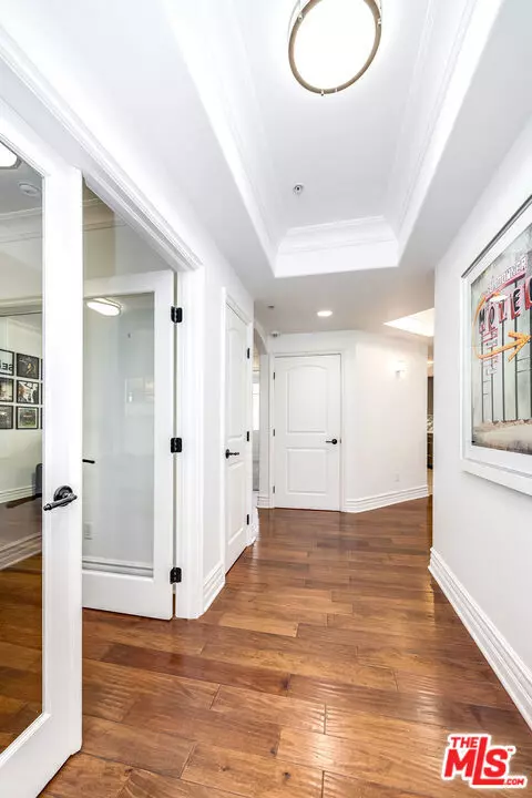 Studio City, CA 91604,12026 Hoffman ST #301