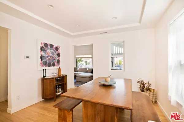 Los Angeles, CA 90035,1615 S Crescent Heights BLVD