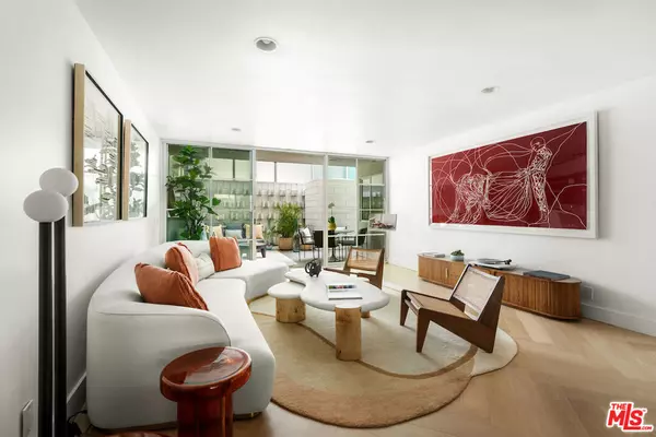 West Hollywood, CA 90069,1400 N Sweetzer AVE #106