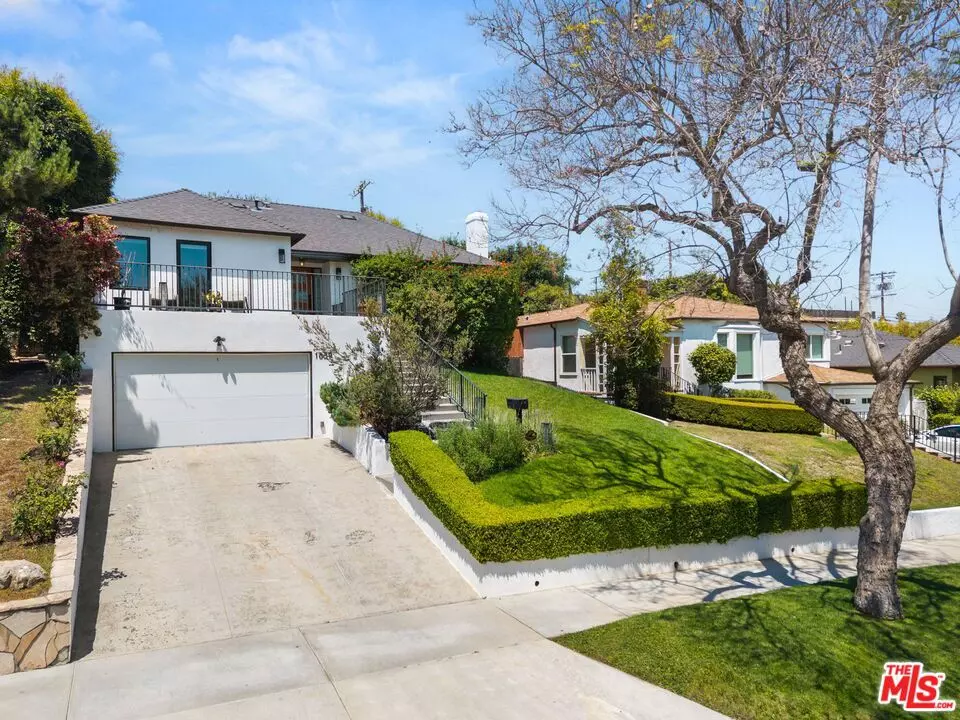 Los Angeles, CA 90035,1839 Preuss RD