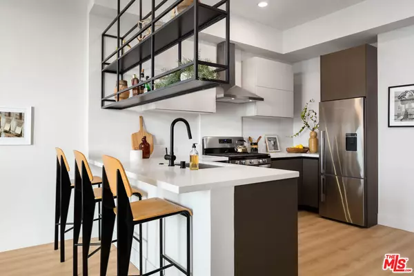 Culver City, CA 90232,3833 Dunn #404