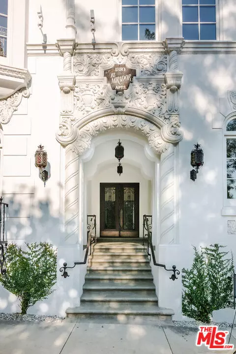 1302 Sweetzer AVE #505, West Hollywood, CA 90046
