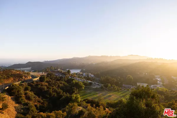 Los Angeles, CA 90068,6300 Mulholland HWY