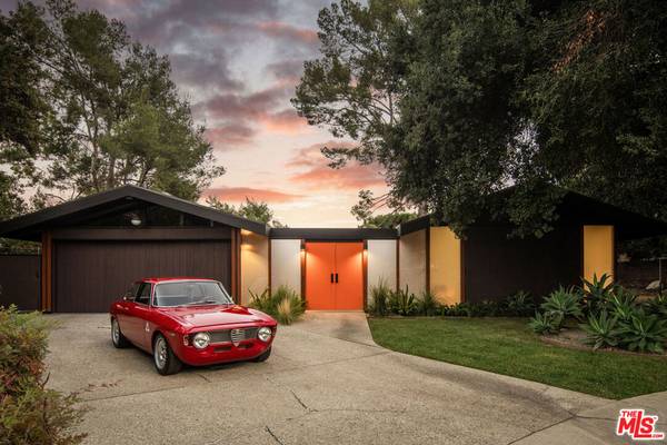 2050 La Fremontia ST, South Pasadena, CA 91030
