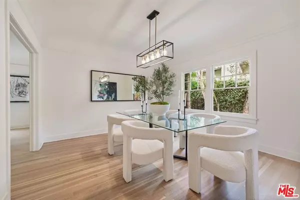 Santa Monica, CA 90402,532 17th ST