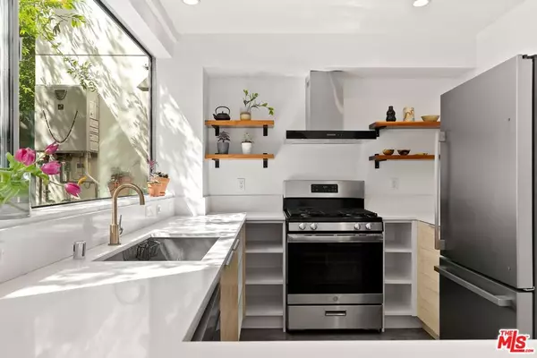 Santa Monica, CA 90404,1244 14th ST #C