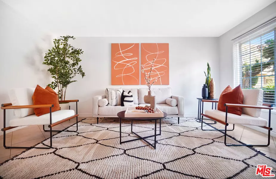 10065 De Soto AVE #303, Chatsworth, CA 91311