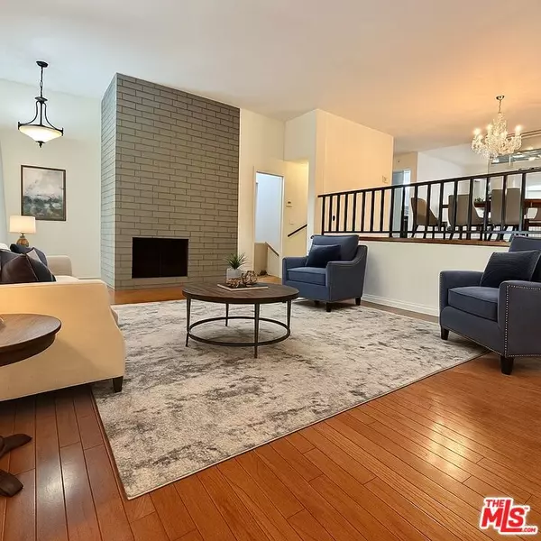 Encino, CA 91316,5310 N Lindley AVE