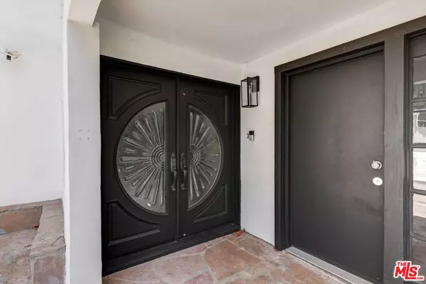 Beverly Hills, CA 90210,1754 Franklin Canyon DR