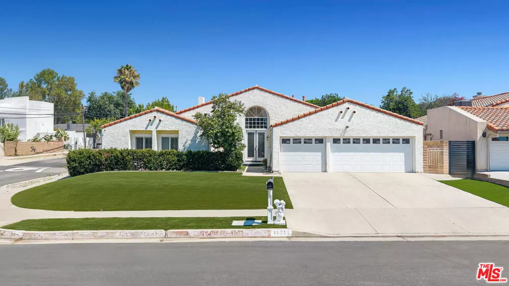 Porter Ranch, CA 91326,18259 Minnehaha ST