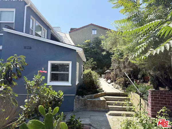 Venice, CA 90291,2709 Strongs DR