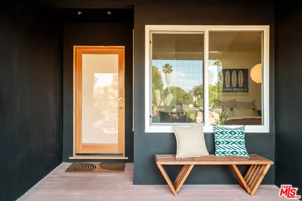 Los Angeles, CA 90066,3625 Berryman AVE