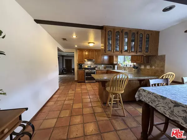 Agua Dulce, CA 91390,33931 Hanawalt RD