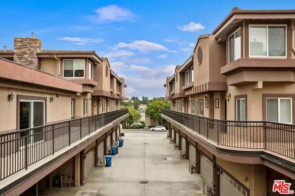 Agoura Hills, CA 91301,5241 Colodny DR #103