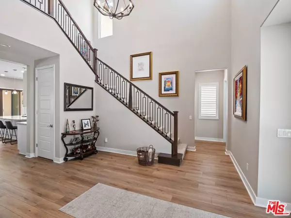 Santa Clarita, CA 91350,17730 Hillside WAY
