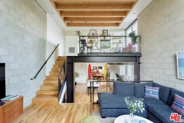 530 N Larchmont BLVD #3, Los Angeles, CA 90004