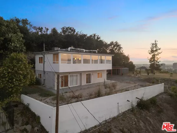 Sherman Oaks, CA 91403,15126 Rayneta DR