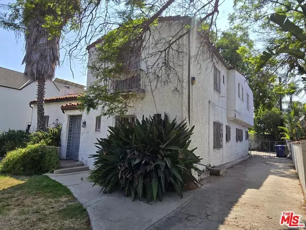 Los Angeles, CA 90036,143 S Highland AVE