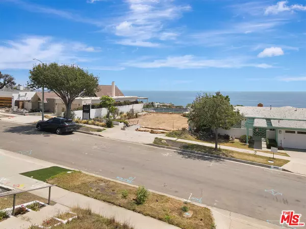 Malibu, CA 90265,18151 Kingsport DR