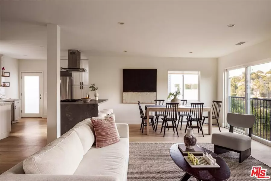 2162 Lyric AVE, Los Angeles, CA 90027