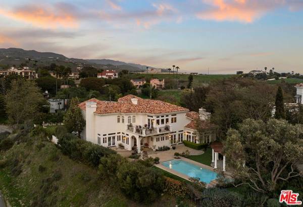 6015 Galahad RD, Malibu, CA 90265