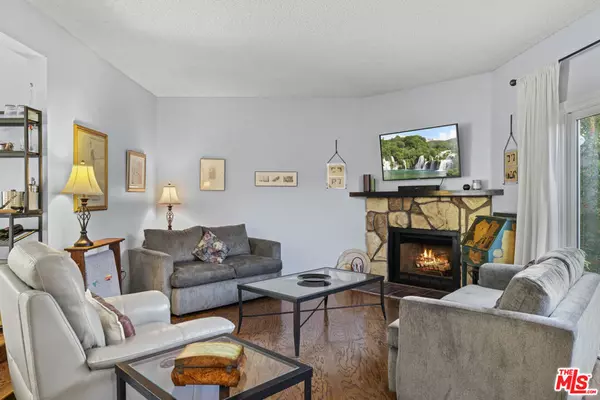 Redondo Beach, CA 90278,2701 Voorhees AVE #3