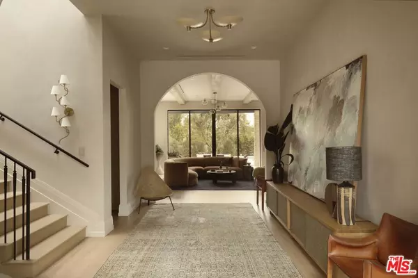 Pacific Palisades, CA 90272,1186 Corsica DR