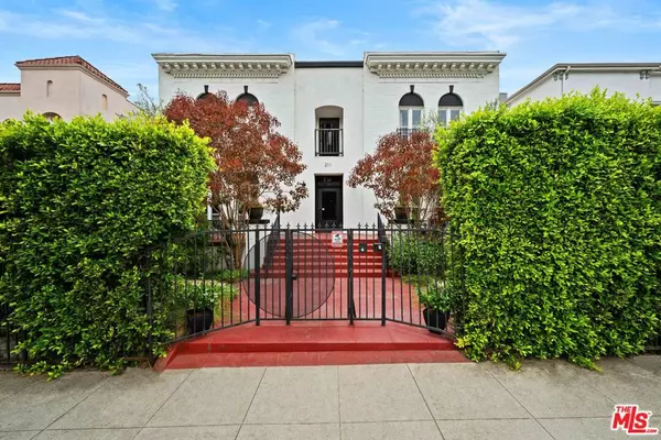 211 S Berendo ST #3, Los Angeles, CA 90004