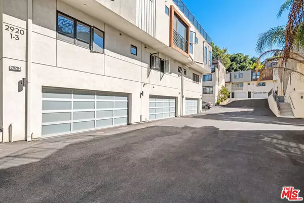 2920 Rowena AVE #2, Los Angeles, CA 90039